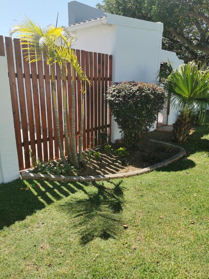 Ballina Ga-El Guesthouse Puerto Elizabeth Exterior foto